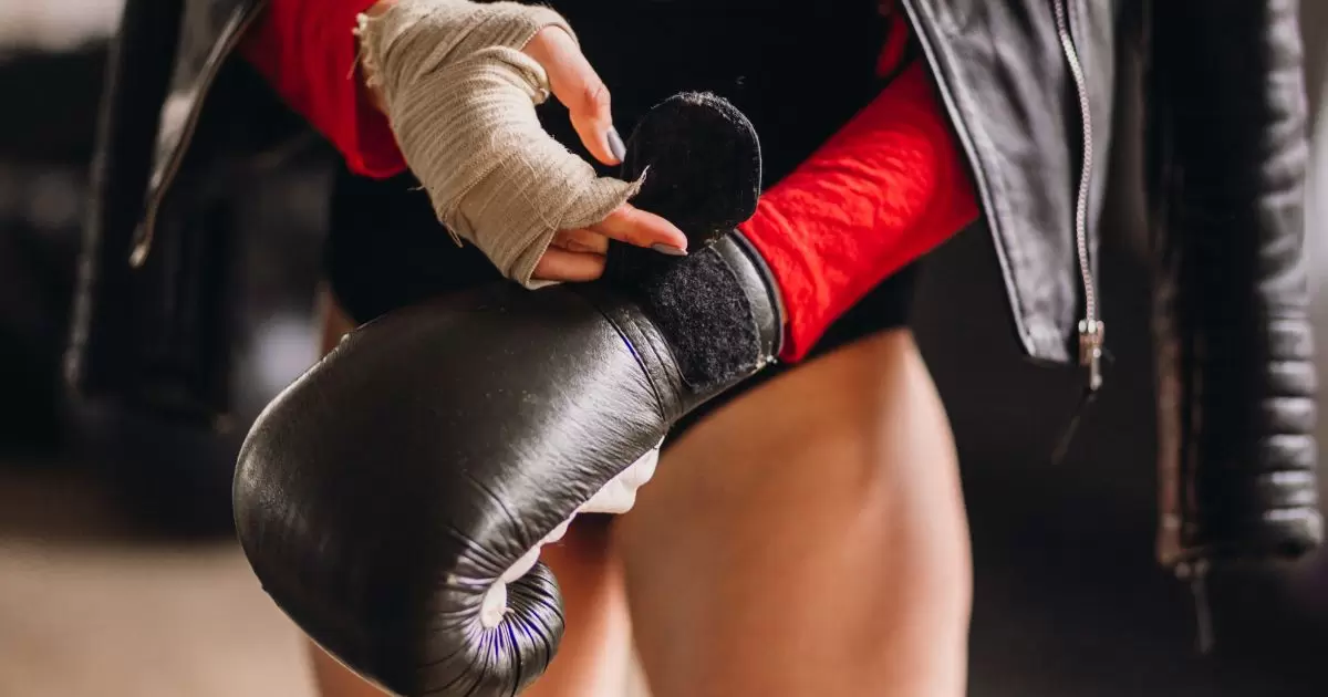 Ensuring Comfort and Safety in Boxing Gloves